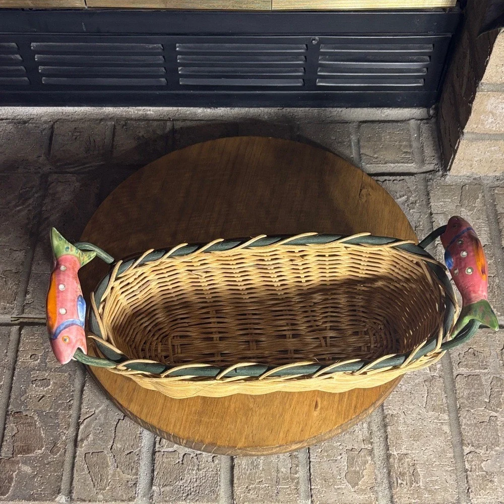 Fish Basket Wicker Ceramic Handles Nautical Beach Cottage Bread Square Lot (2)‎